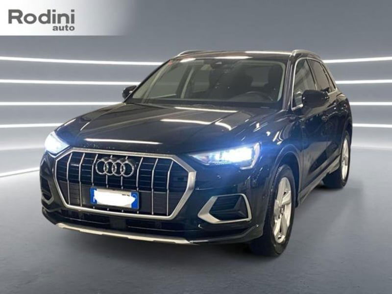 Audi Q3 40 TDI quattro S tronic Business Advanced