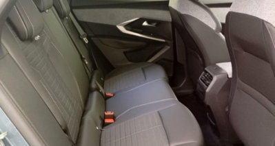Peugeot 3008 1.2 hybrid Allure Business 145cv e-dcs6 (12)