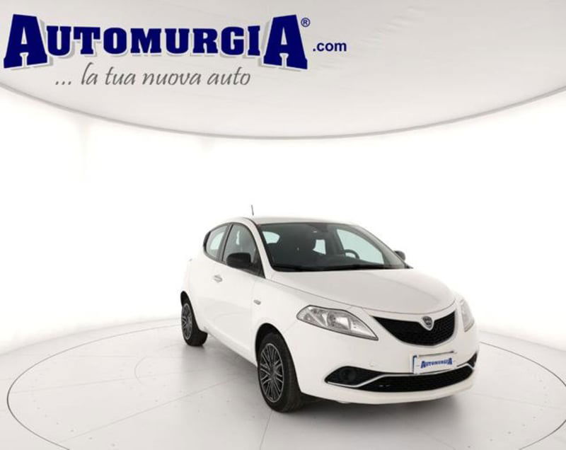 Lancia Ypsilon 1.0 FireFly 5 porte S&S Hybrid Ecochic Gold