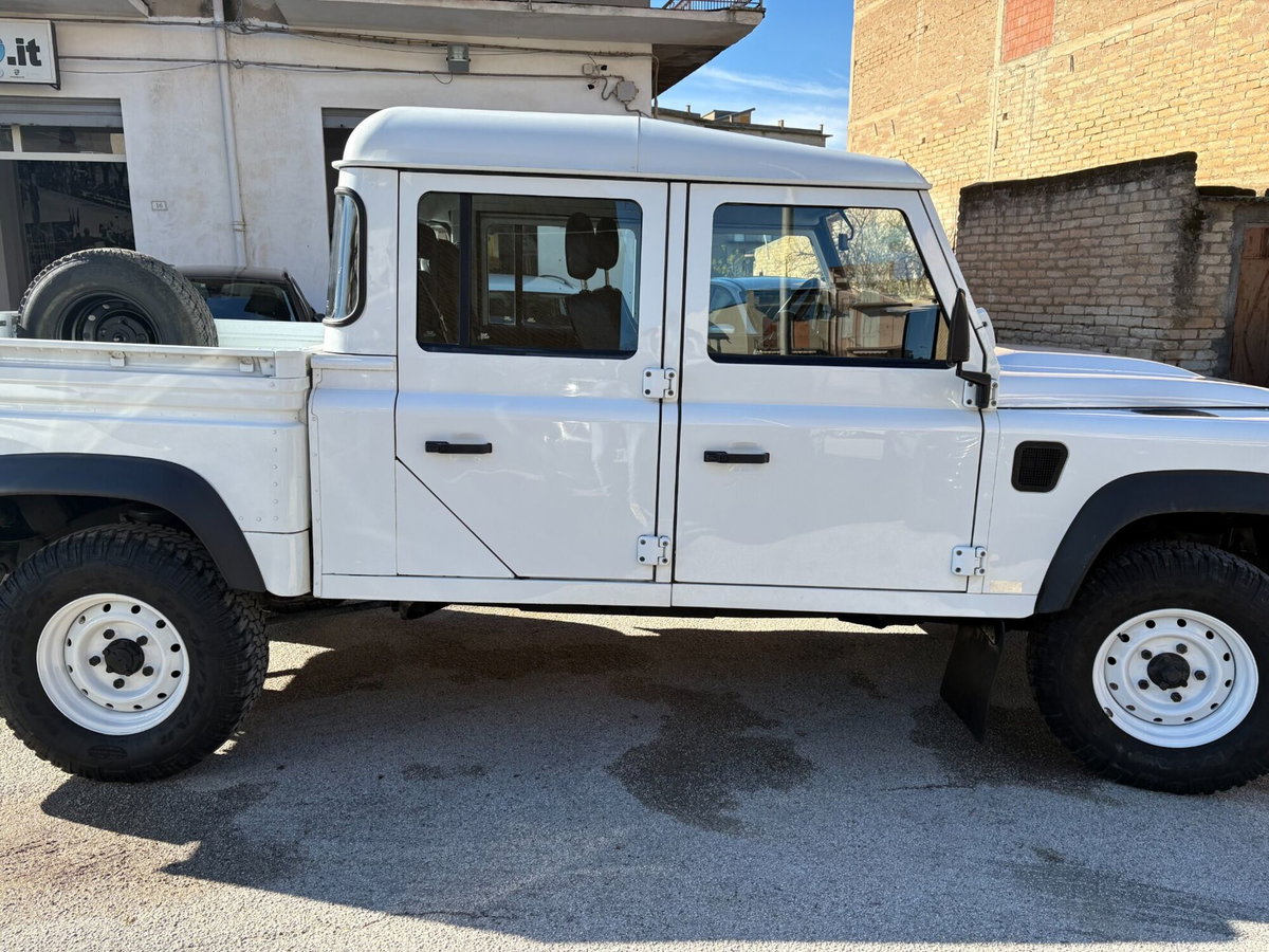 Land Rover Defender 130 2.2 TD4 Chassis Cab E (9)