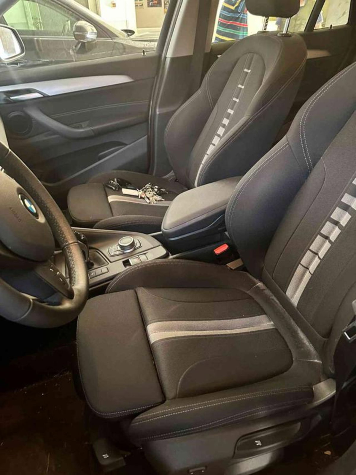 BMW X1 sDrive16d xLine Plus (13)