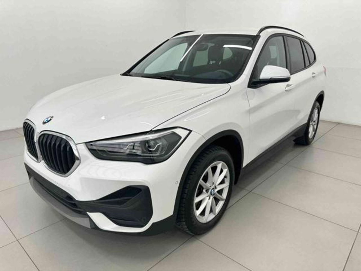 BMW X1 sDrive16d xLine Plus (2)