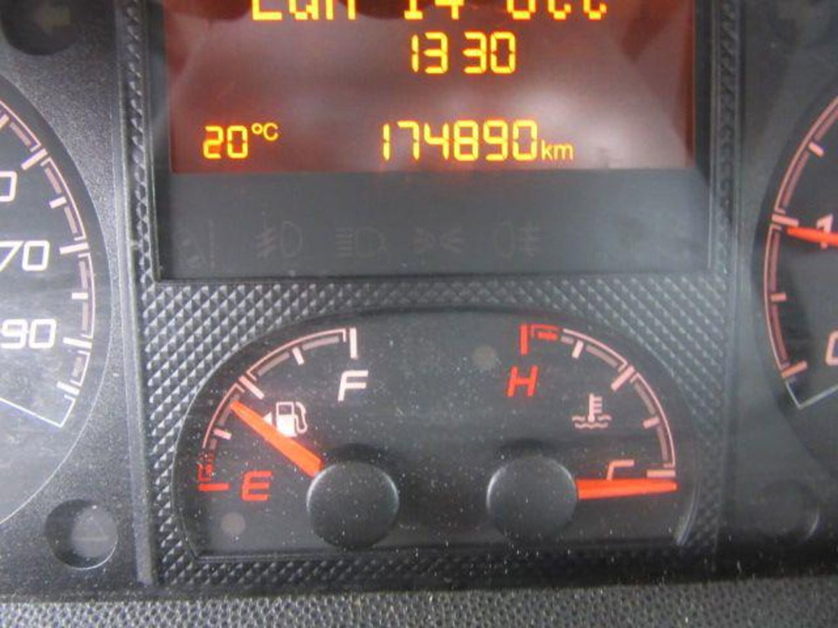 Peugeot Boxer Furgone 333 2.2 BlueHDi 140 S&S PM-TM Furgone Premium (5)