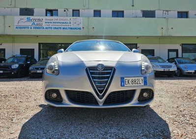 Alfa Romeo Giulietta 1.4 Turbo Distinctive 120cv (2)