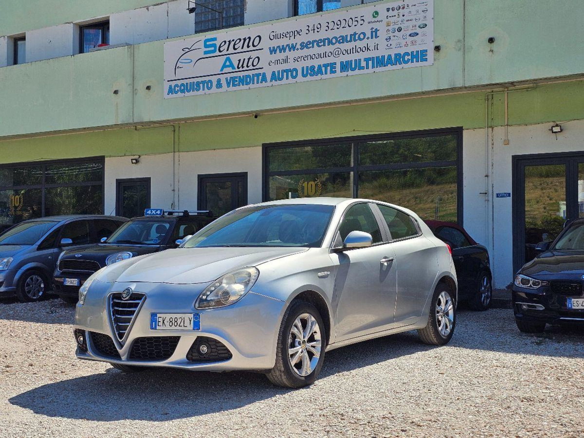 Alfa Romeo Giulietta 1.4 Turbo Distinctive 120cv (5)