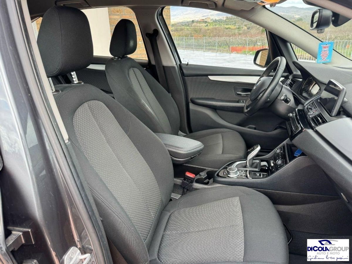 BMW Serie 2 Active Tourer 218d (12)