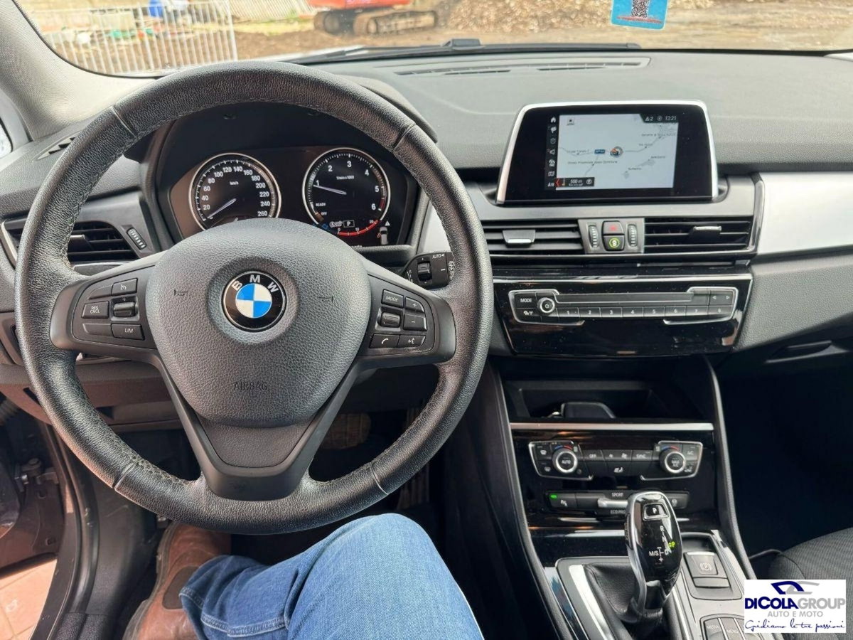 BMW Serie 2 Active Tourer 218d (15)