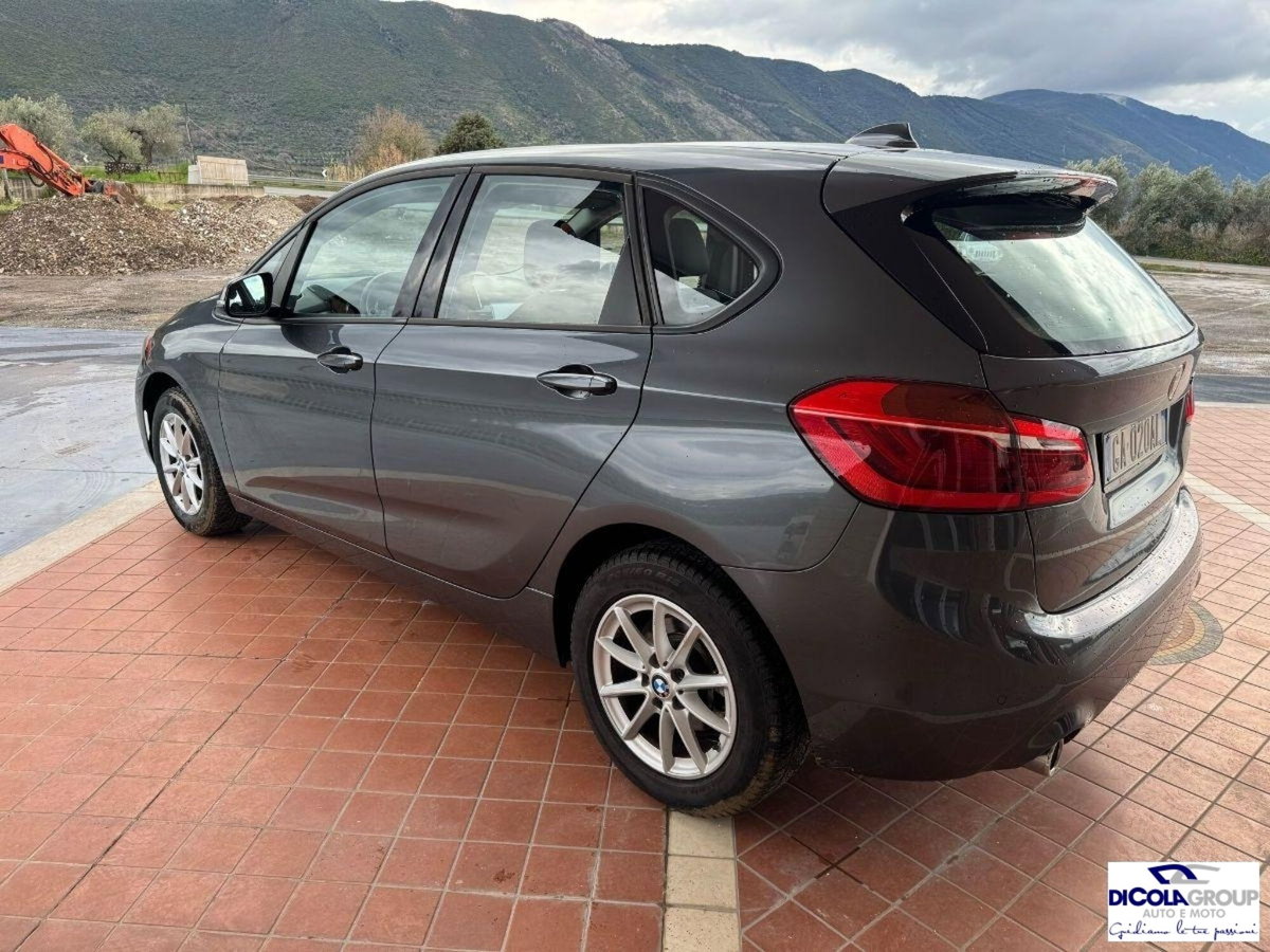 BMW Serie 2 Active Tourer 218d (3)