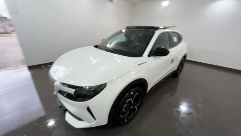 Alfa Romeo Junior 1.2 ibrida Speciale 145cv edct6