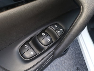 Nissan Qashqai 1.5 dCi 115 CV DCT N-Connecta (10)