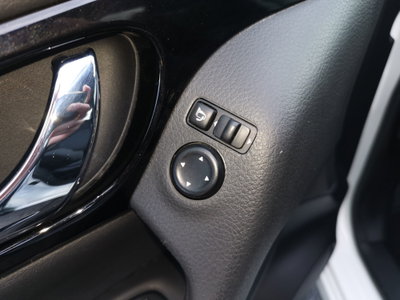 Nissan Qashqai 1.5 dCi 115 CV DCT N-Connecta (11)