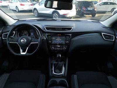 Nissan Qashqai 1.5 dCi 115 CV DCT N-Connecta (18)