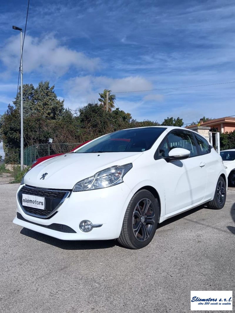 Peugeot 208 VTi 82 CV 3 porte Allure