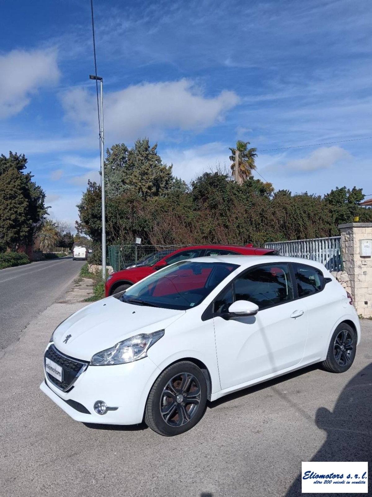 Peugeot 208 VTi 82 CV 3 porte Allure (9)