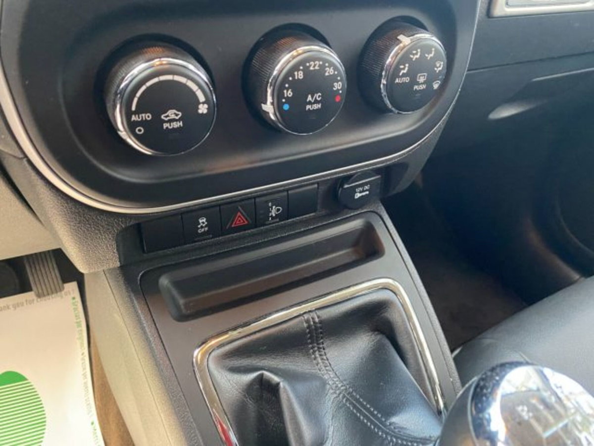 Jeep Compass 2.2 CRD Limited (14)