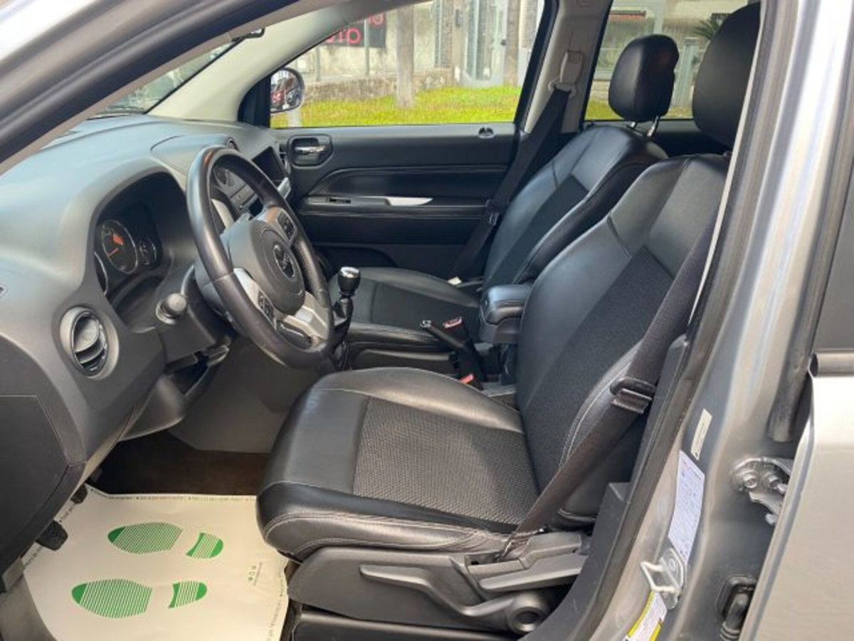 Jeep Compass 2.2 CRD Limited (6)