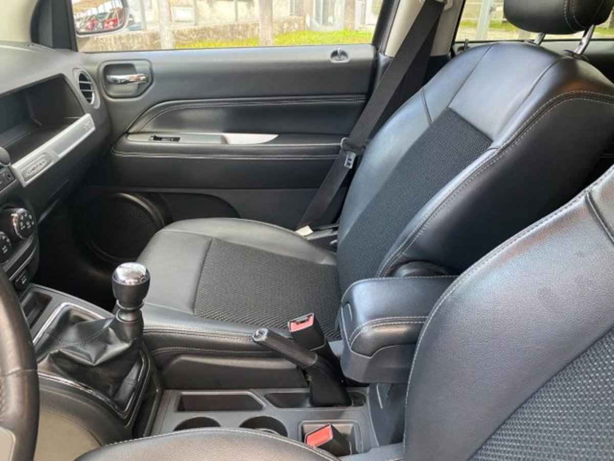 Jeep Compass 2.2 CRD Limited (7)