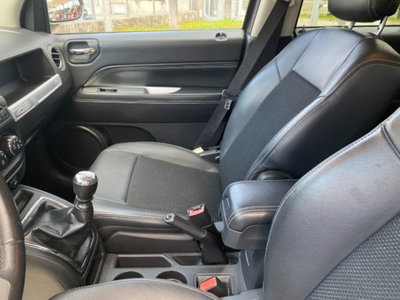 Jeep Compass 2.2 CRD Limited (7)