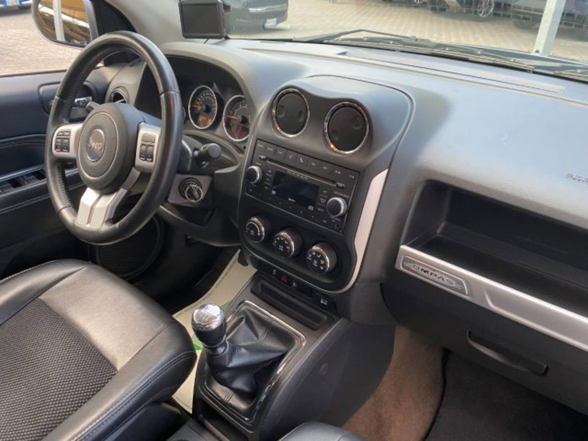 Jeep Compass 2.2 CRD Limited (8)