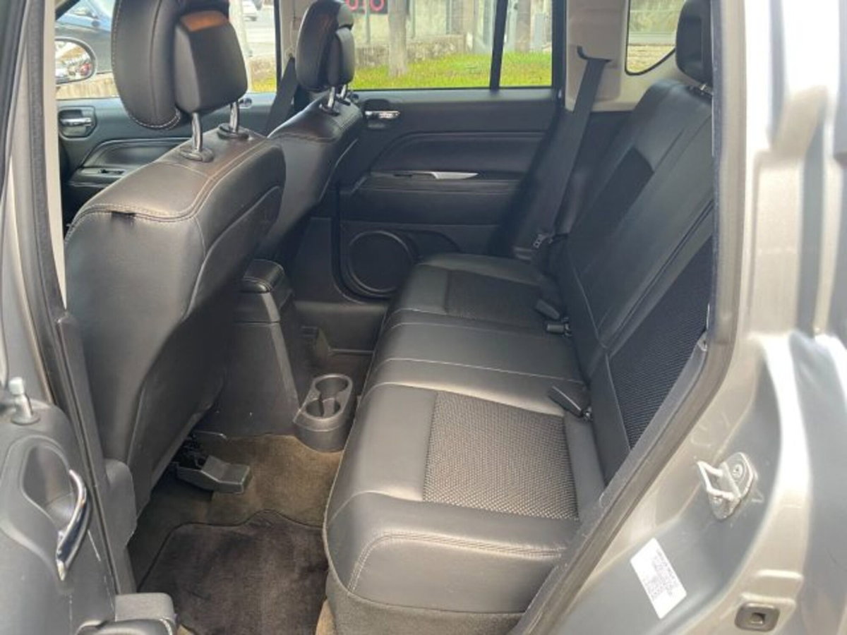 Jeep Compass 2.2 CRD Limited (9)