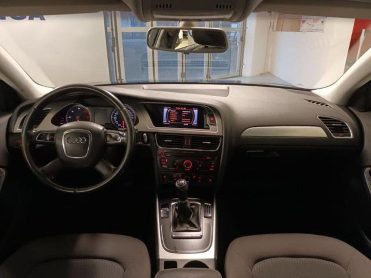 Audi A4 Avant 2.0 TDI 143CV F.AP. Advanced (18)