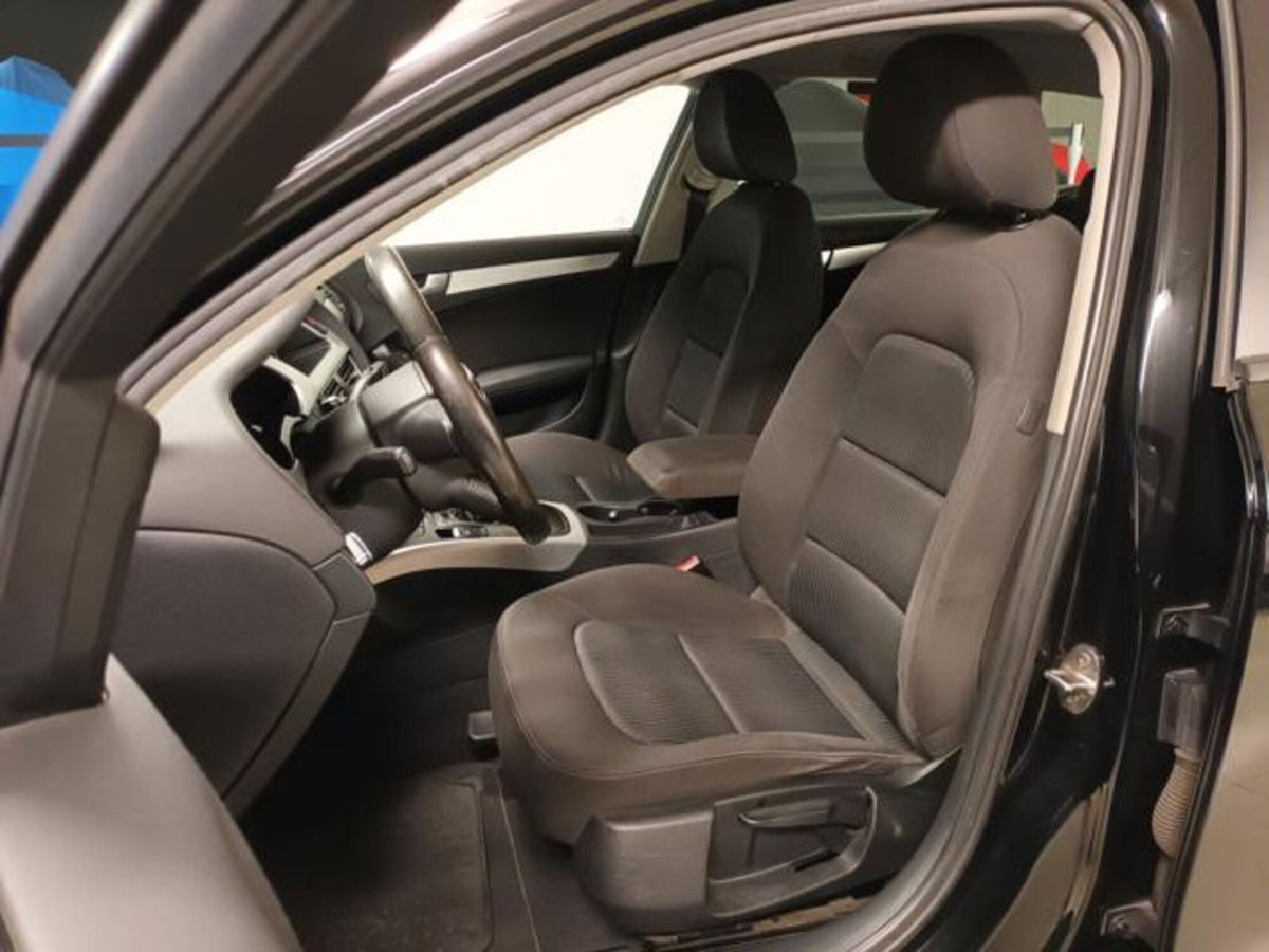 Audi A4 Avant 2.0 TDI 143CV F.AP. Advanced (4)
