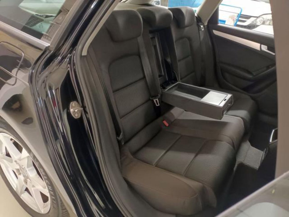 Audi A4 Avant 2.0 TDI 143CV F.AP. Advanced (6)