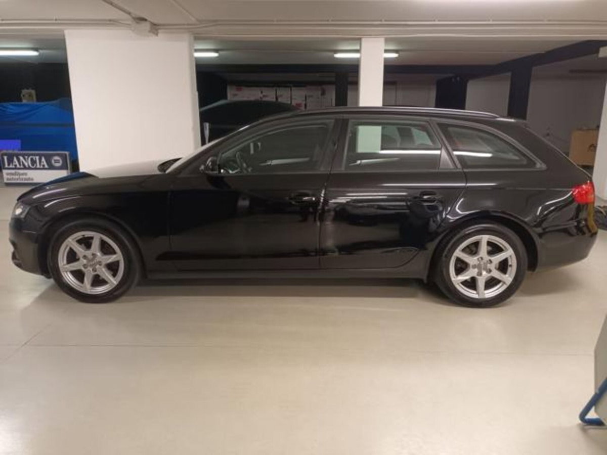 Audi A4 Avant 2.0 TDI 143CV F.AP. Advanced (9)