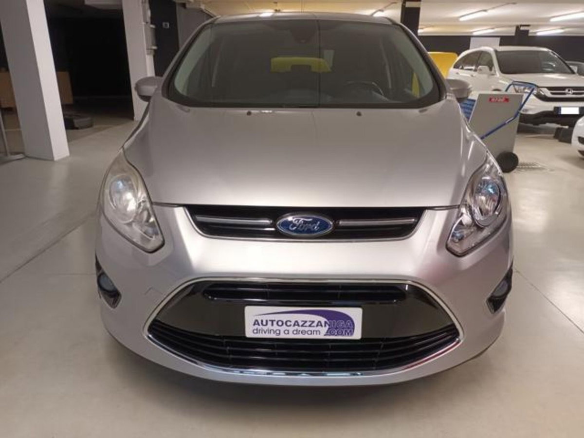 Ford C-Max 1.6 120CV GPL Titanium (11)