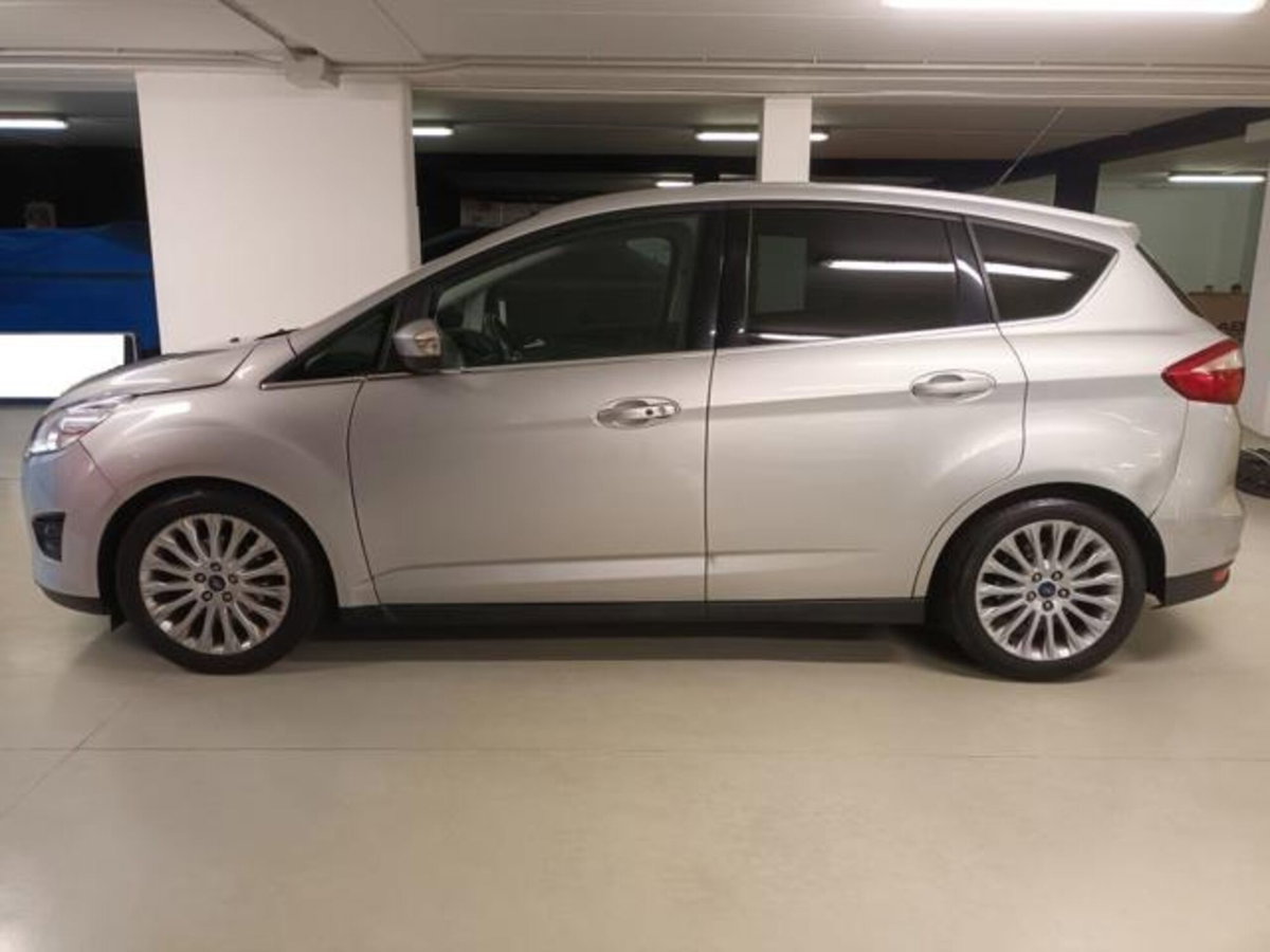 Ford C-Max 1.6 120CV GPL Titanium (9)