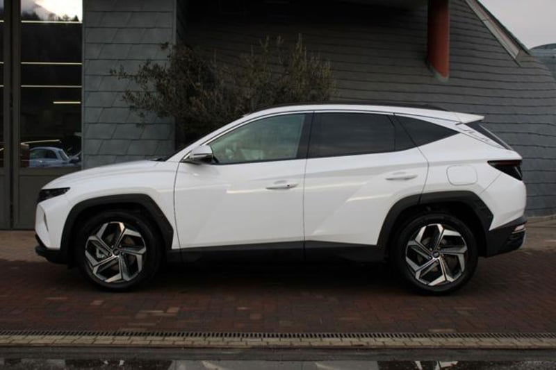 Hyundai Tucson 1.6 hev NLine + 2wd auto