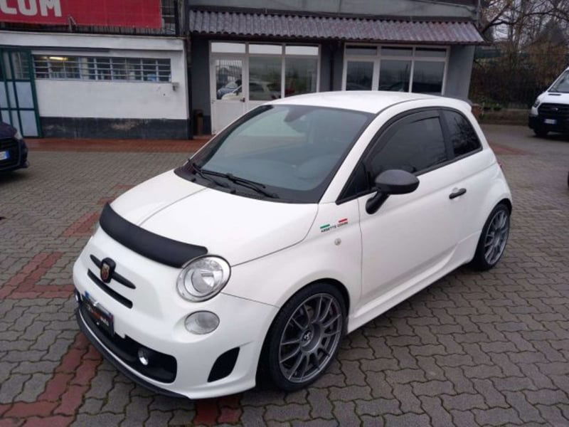 Abarth 500 1.4 Turbo T-Jet Custom