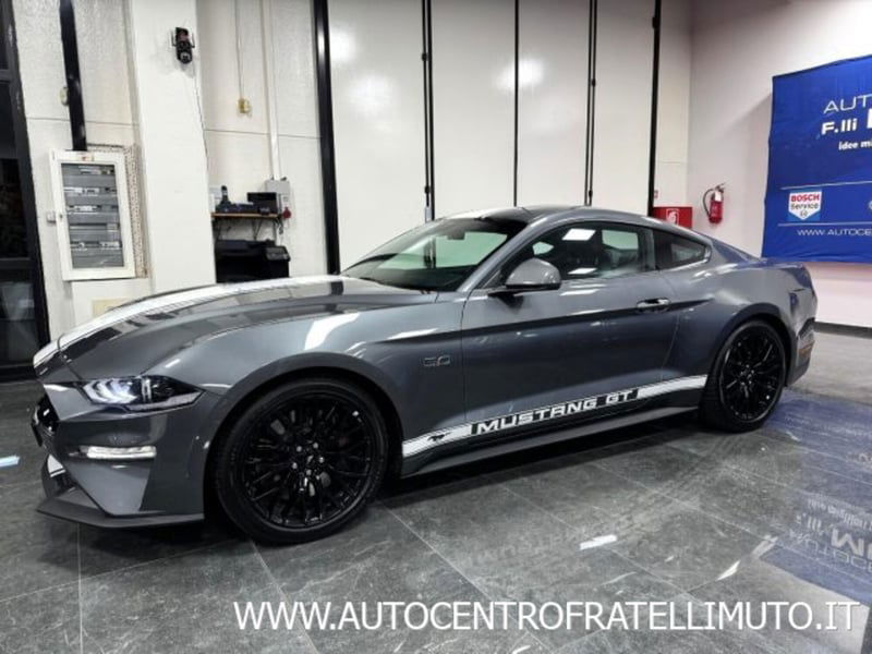 Ford Mustang Coupé Fastback 5.0 V8 aut. GT