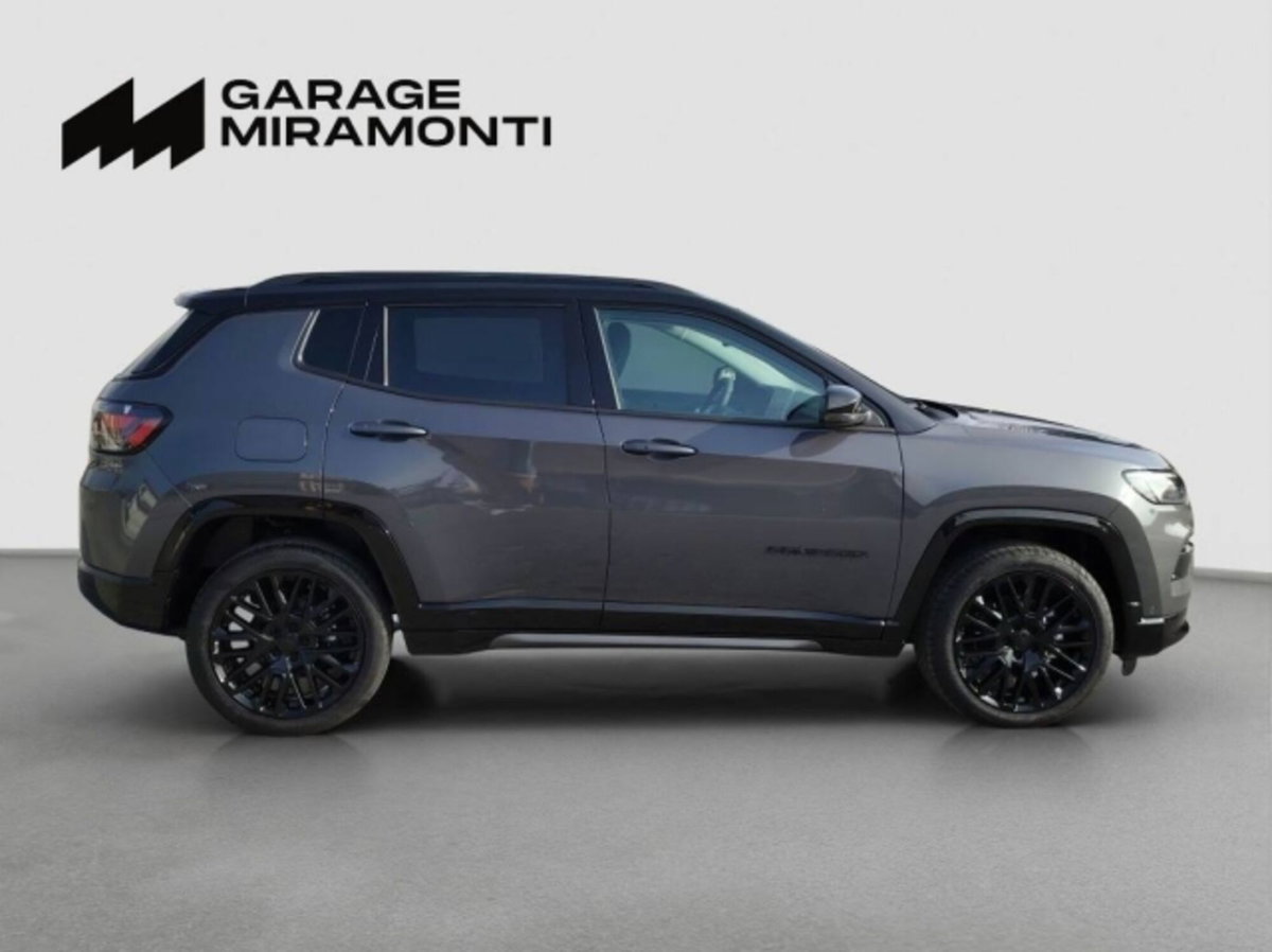 Jeep Compass 1.6 mjt S 2wd 130cv (8)
