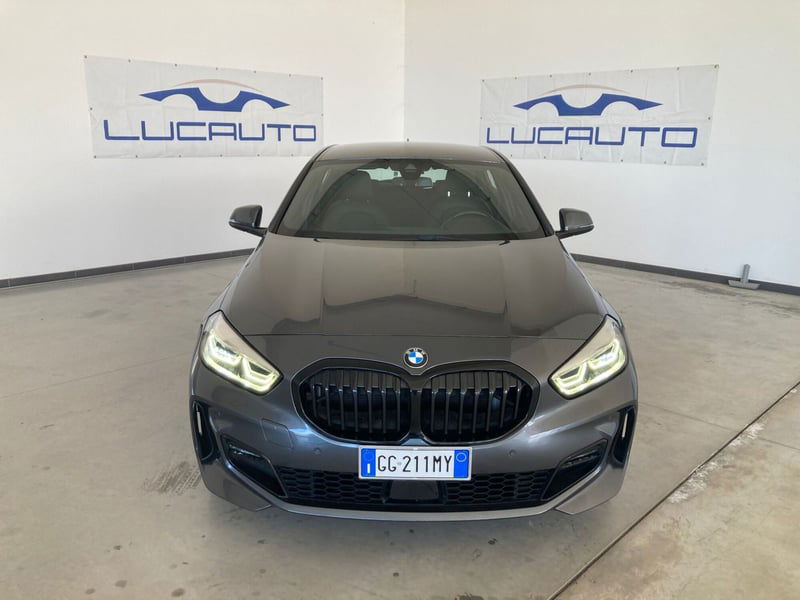 BMW Serie 1 116d 2.0 116CV cat 5 porte Attiva DPF