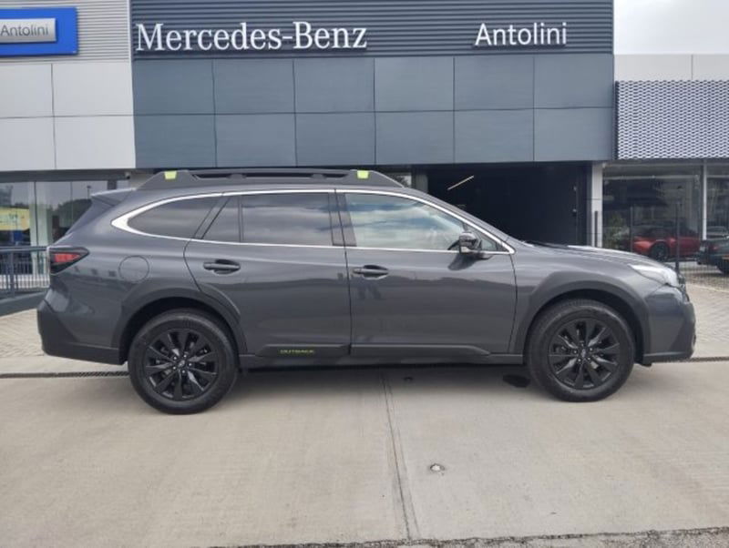 Subaru Outback 2.5i 4dventure lineartronic