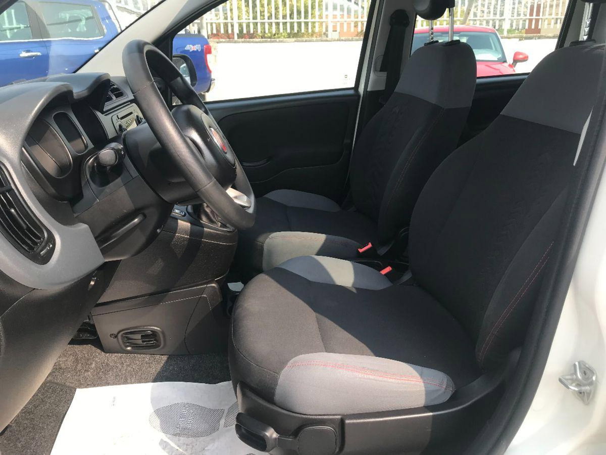 Fiat Panda 1.3 MJT 95 CV S&S Easy (12)