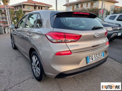 Hyundai i30 1.6 CRDi 115CV 5 porte Business (4)