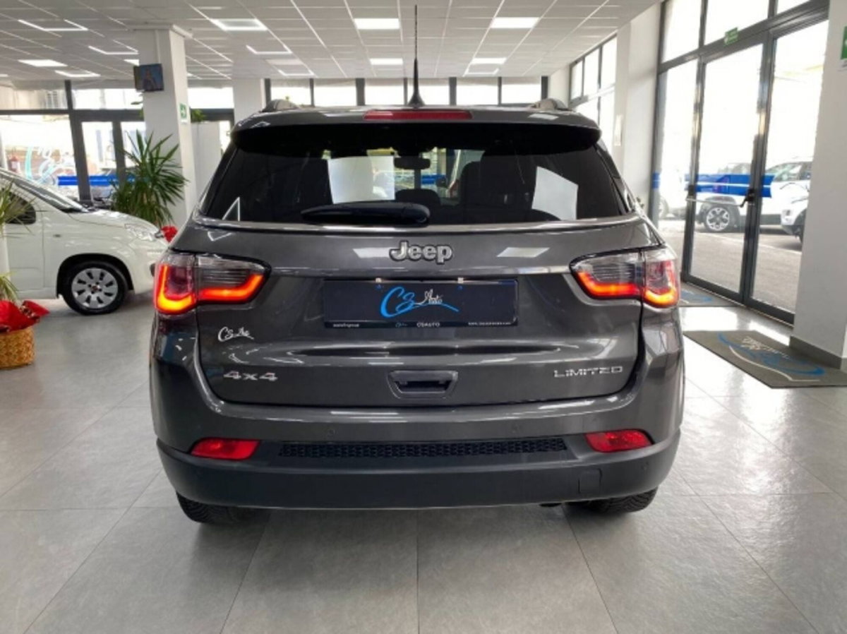 Jeep Compass 2.0 Multijet II 4WD Limited (5)