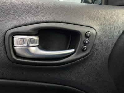 Jeep Compass 2.0 Multijet II 4WD Limited (9)