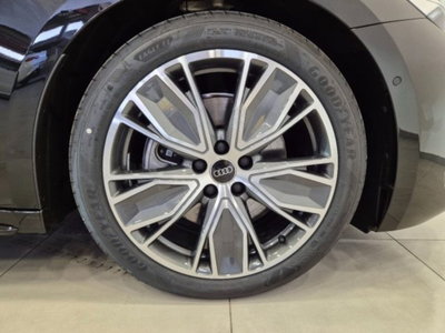 Audi A5 Avant 2.0 tdi mhev+ S line edition 204cv s-tronic (7)