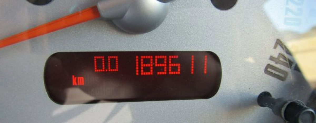MINI Mini 1.6 16V Cooper (16)