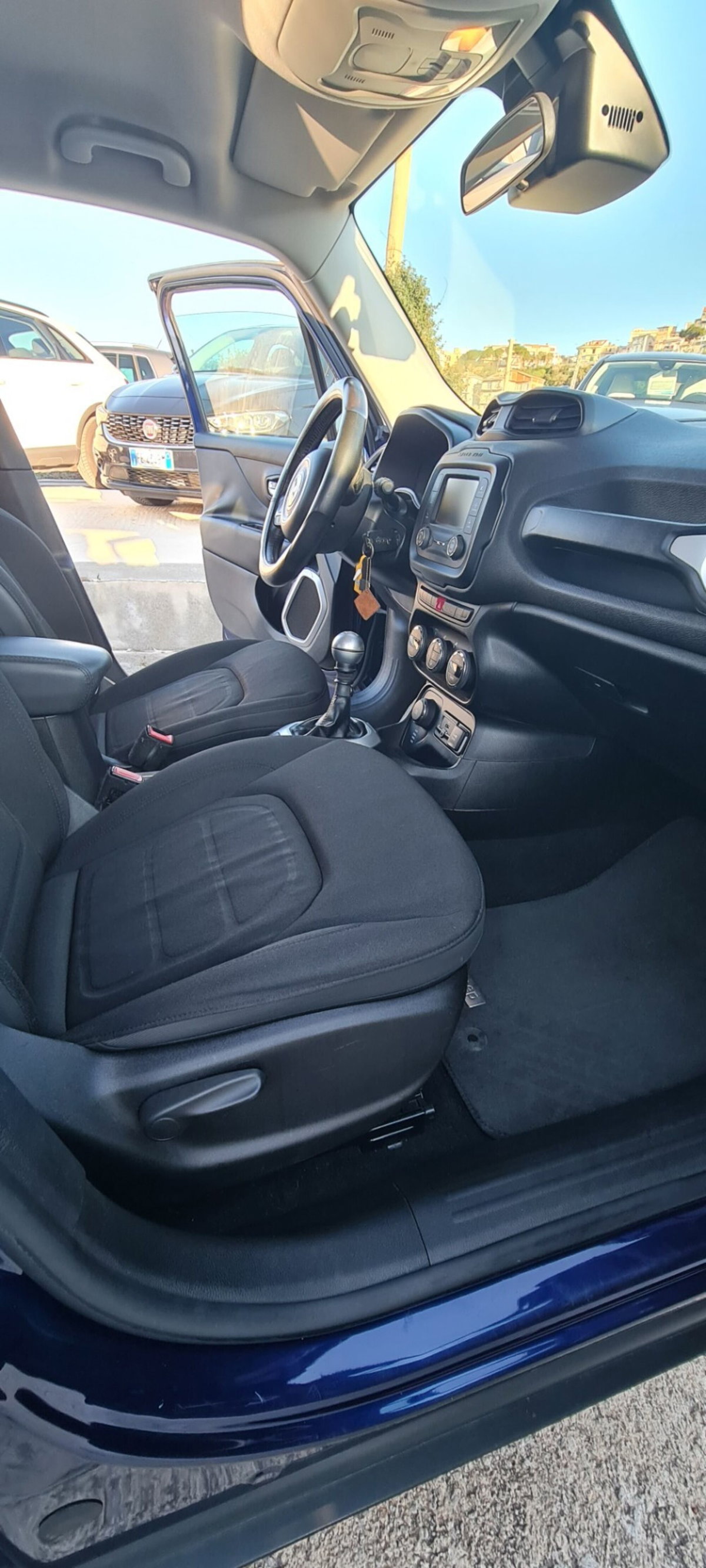 Jeep Renegade 2.0 Mjt 140CV 4WD Active Drive Limited (12)