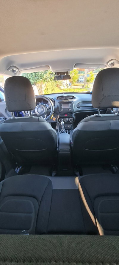 Jeep Renegade 2.0 Mjt 140CV 4WD Active Drive Limited (9)