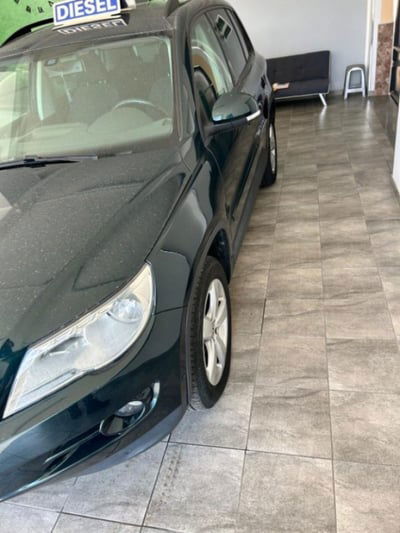 Volkswagen Tiguan 2.0 TDI DPF 4MOTION DSG R-Line usata
