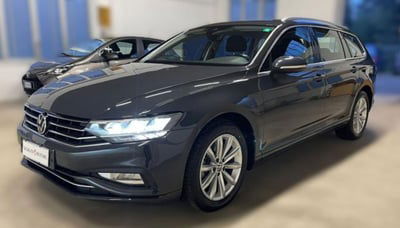 Volkswagen Passat Variant 2.0 TDI SCR EVO DSG Business usata