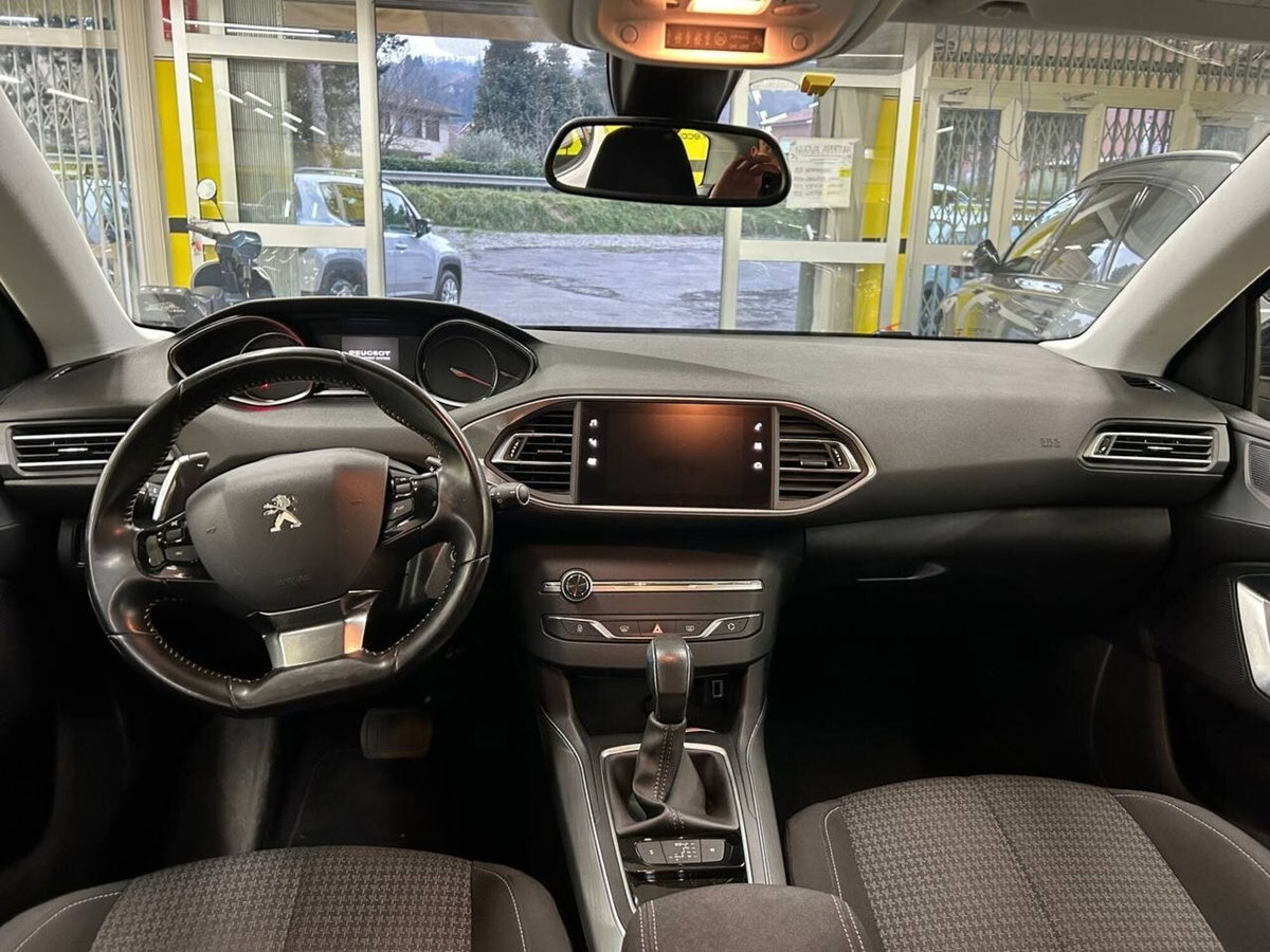 Peugeot 308 SW BlueHDi 130 S&S EAT6 Business (13)