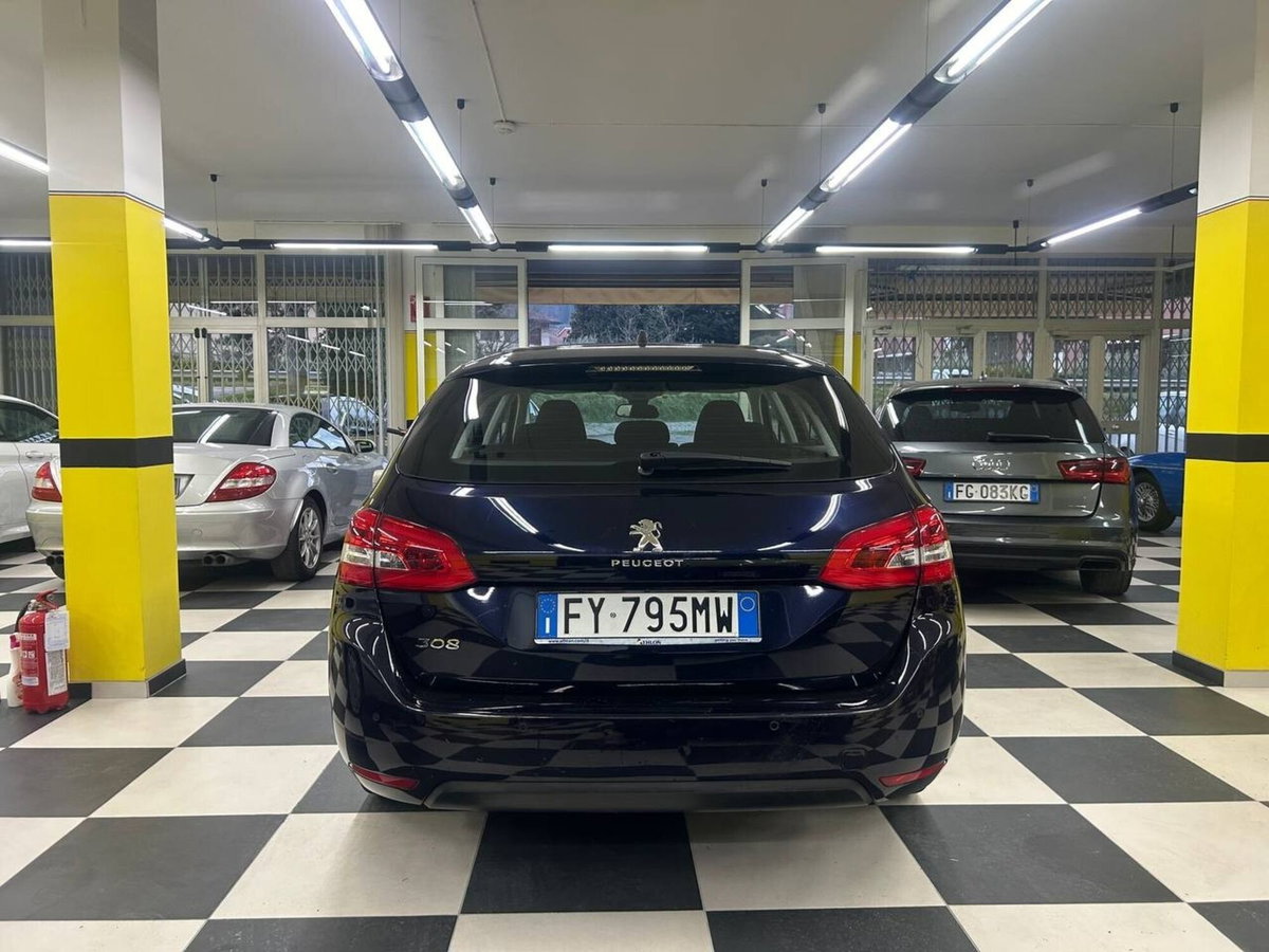 Peugeot 308 SW BlueHDi 130 S&S EAT6 Business (5)