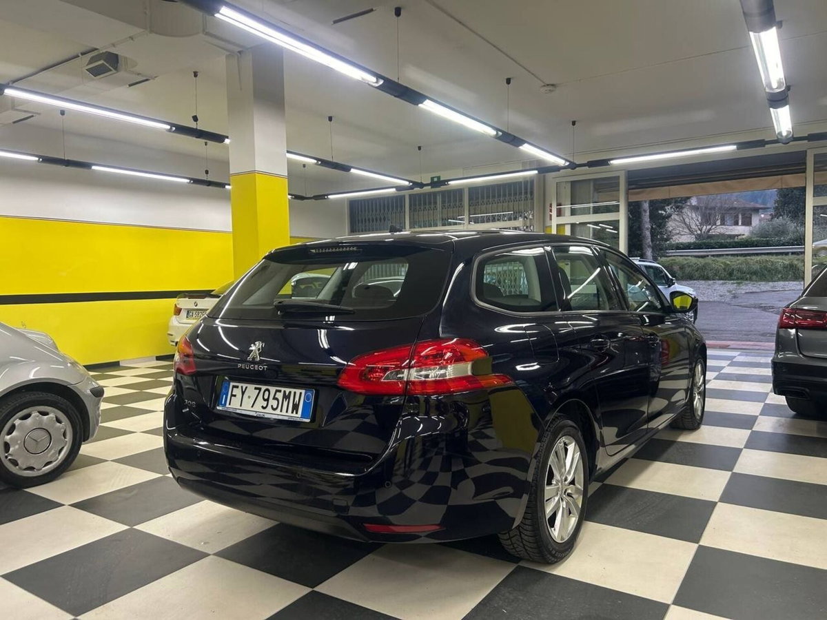 Peugeot 308 SW BlueHDi 130 S&S EAT6 Business (6)