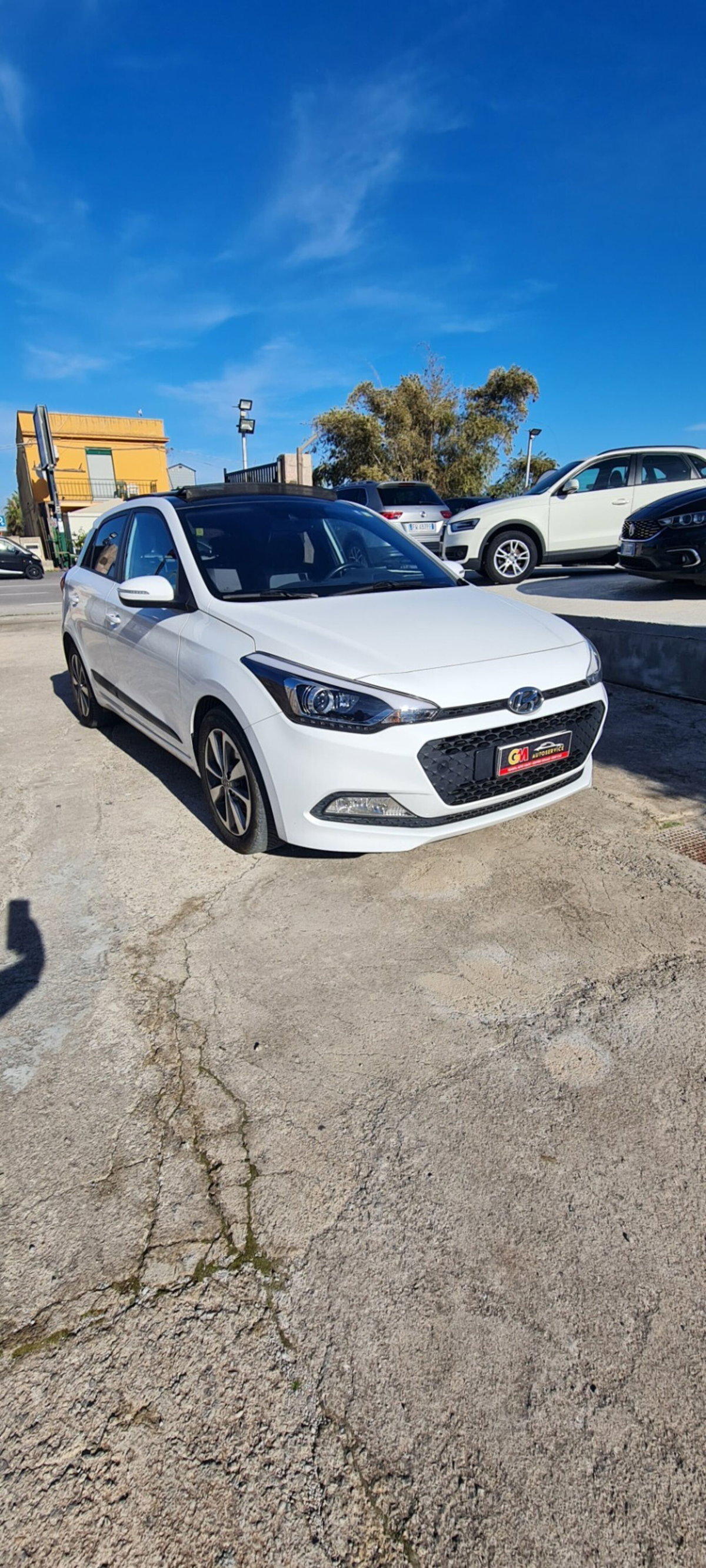 Hyundai i20 1.1 CRDi 12V 5 porte Comfort (2)